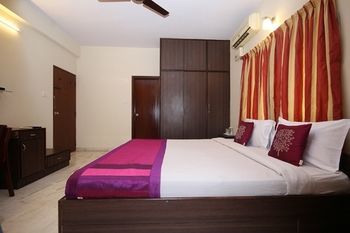 Oyo 2388 Hebbal Hotel Bangalore Eksteriør billede